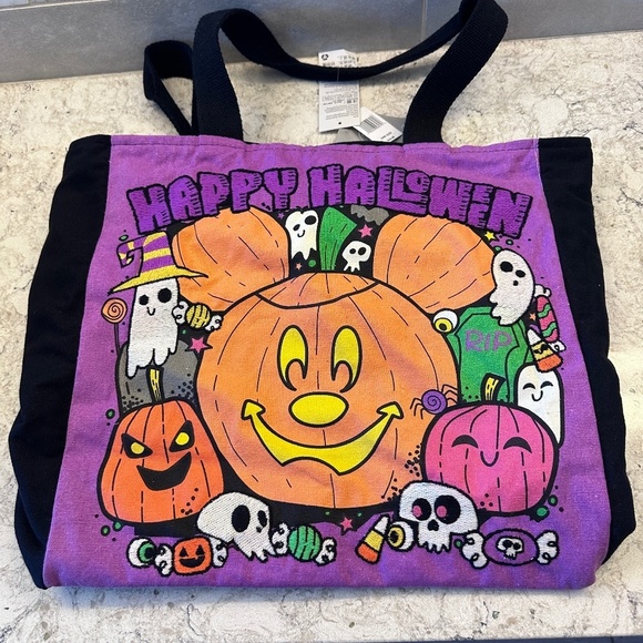 Disney Happy Halloween Re-usable Tote bag with zipper - Picture 1 of 8